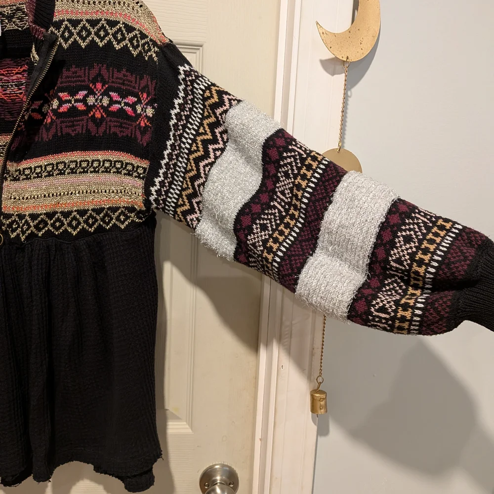 Free People Black and Gold Knit Cardigan - Picture 5 of 9